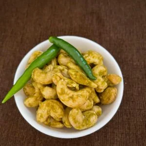 Oil-free green chilli cashews seasoned with Gokarna chillies and Sanikatta sea salt by Sahyadri Nuts